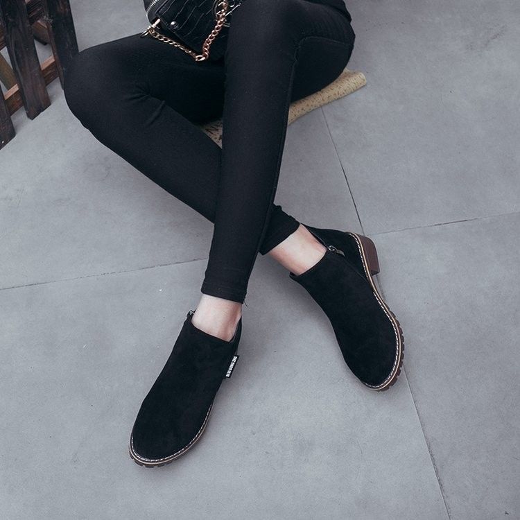 短靴女秋冬粗跟马丁靴学