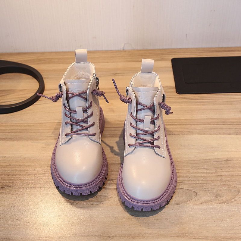 真软皮女童鞋马丁靴2024