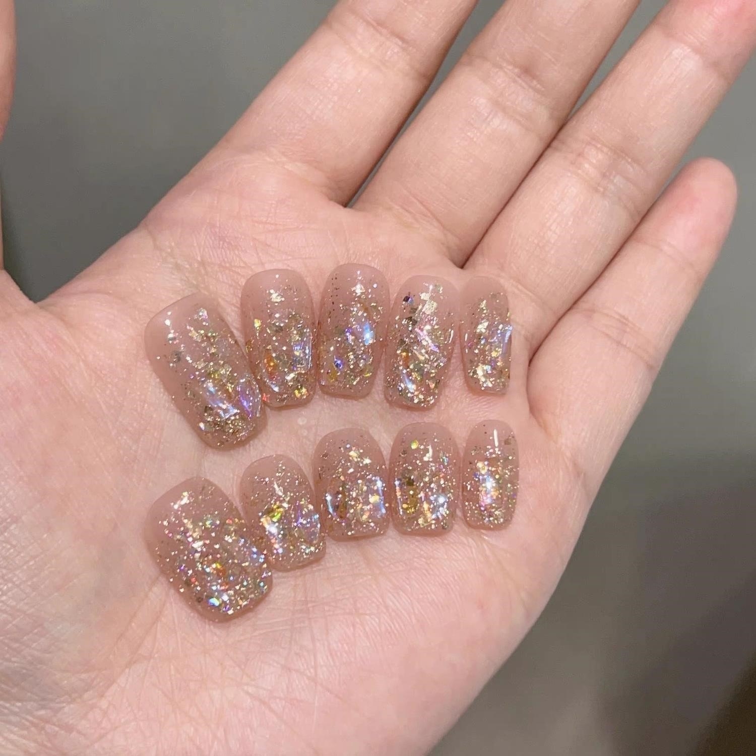 【A溏心风暴】高品质纯手工穿戴甲超 闪香槟极光碎钻美甲成品手工