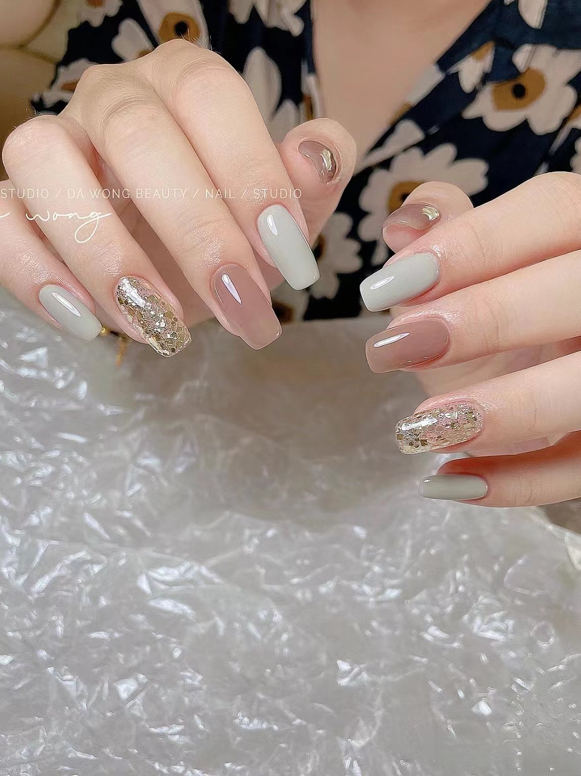 手工穿戴甲中长款显白奶油绿色亮片成品美甲贴片可拆卸假指甲短款,彩妆/香水/美妆工具,美甲工具,淘宝优惠券,粉丝福利购,淘宝优惠卷