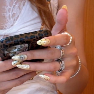 夏日多巴胺短款撞色波点元气少女显白高级手工穿戴美甲孕妇可拆卸