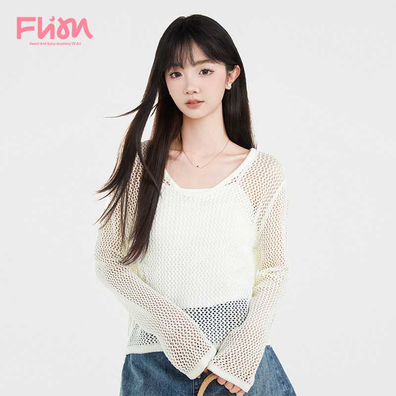 FLIM慵懒风镂空长袖背心两件套