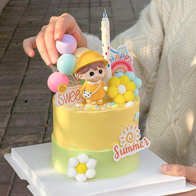 小黄衣女孩生日蛋糕装饰摆件网红甜品台装饰