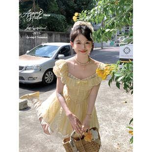 Acaine中长款黄色方领泡泡袖收腰a字连衣裙女春季法式甜美裙子
