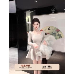 茶香可颂 秋季气质百搭拼接设计长袖连衣裙