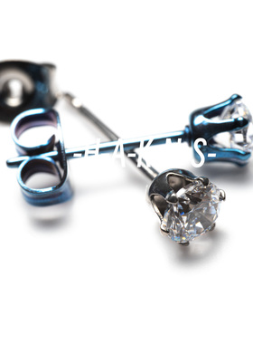 [HAKNS] 钛合金耳钉 蝴蝶扣耳堵款爪镶锆石皇冠F136钛 防过敏养耳