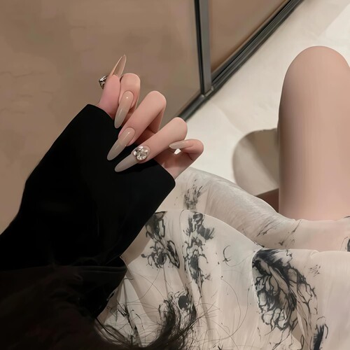 穿戴甲裸色堆钻显白长款椭圆拆卸