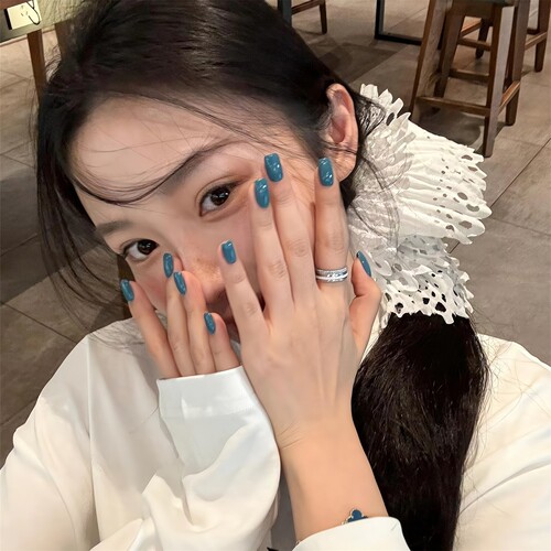蓝绿色纯手工穿戴美甲