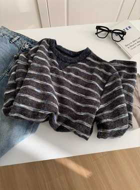厚实保暖仿兔绒圆领卫衣女慵懒韩系垂感秋冬深灰色彩条长袖恤衫