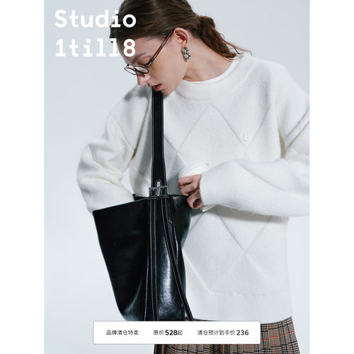 Studio1till8菱形格纹毛衣