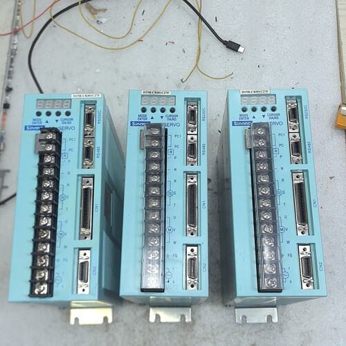 器H15B-CB301C27FH15B-CB301C27F伺服驱动器H15B-CB301C27F驱动器
