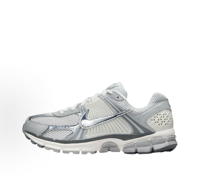 Nike ZoomVomero5透气支撑跑步鞋男女同款白银灰im2219-121。拾壹