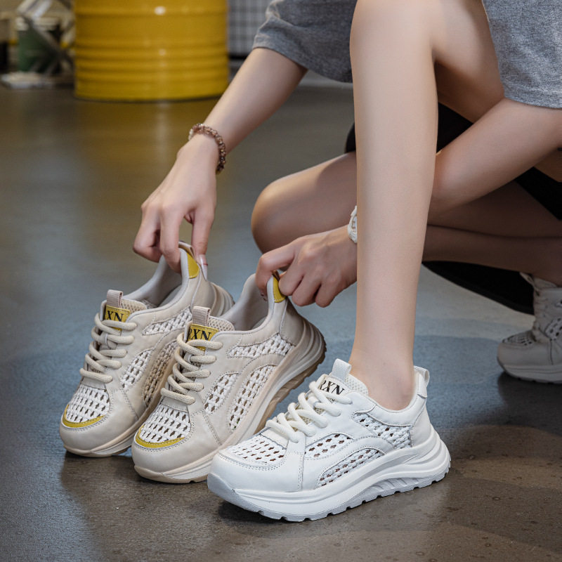 夏天透气头层牛皮爆款休闲女鞋网面休闲鞋女款2026春季新款阿甘鞋