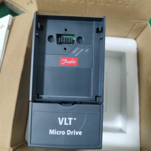 丹佛斯全新原装变频器132F0018-议价