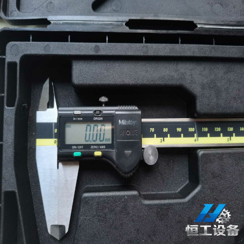 询价日本原装三丰数显200MM游标卡尺，公英制显示带深度尺，实物图片