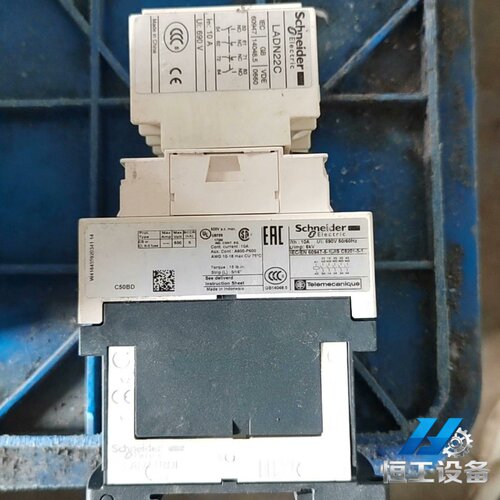 询价施耐德CAD50BD，C50BD，3BL控制继电器加上L