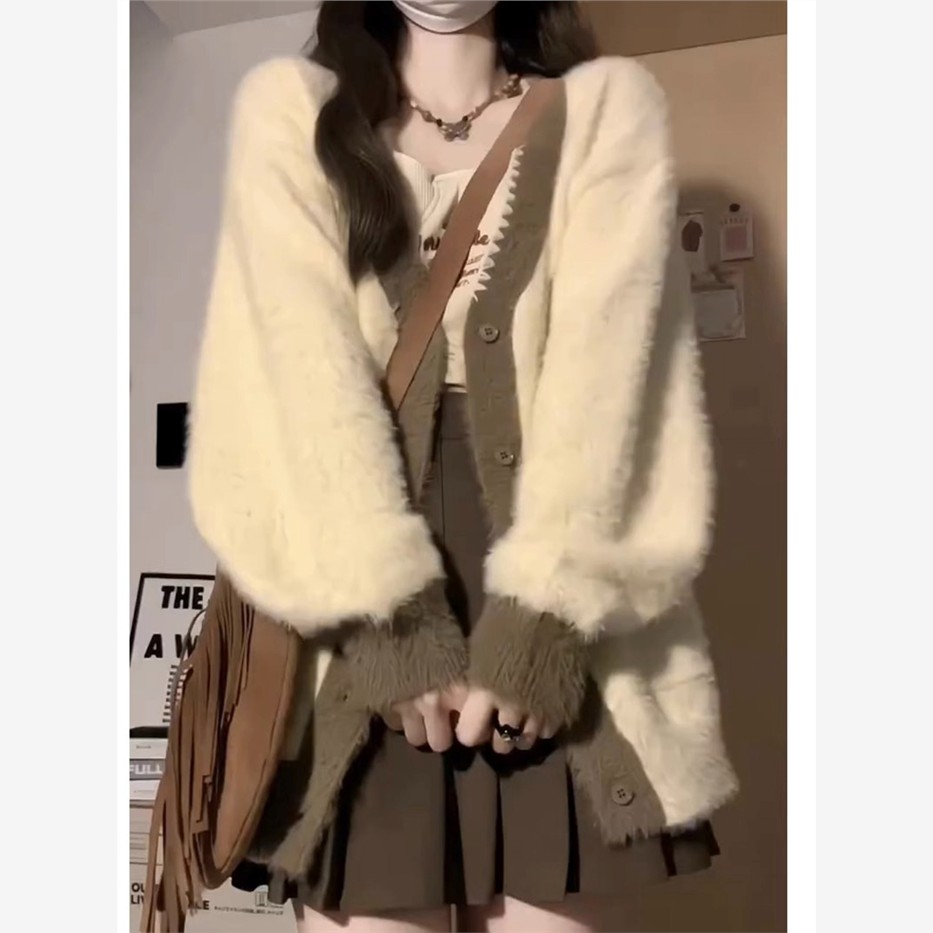秋冬宽松慵懒学院风撞色V领马海毛毛衣外套女软糯水貂绒针织开 衫