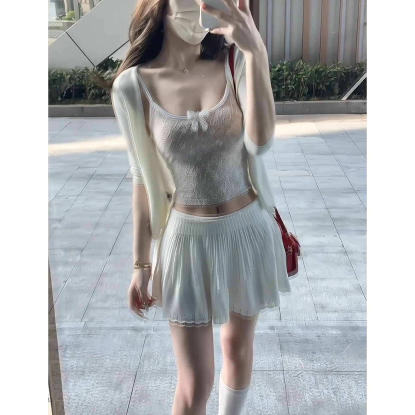 初夏甜美吊带短裙开衫三件套