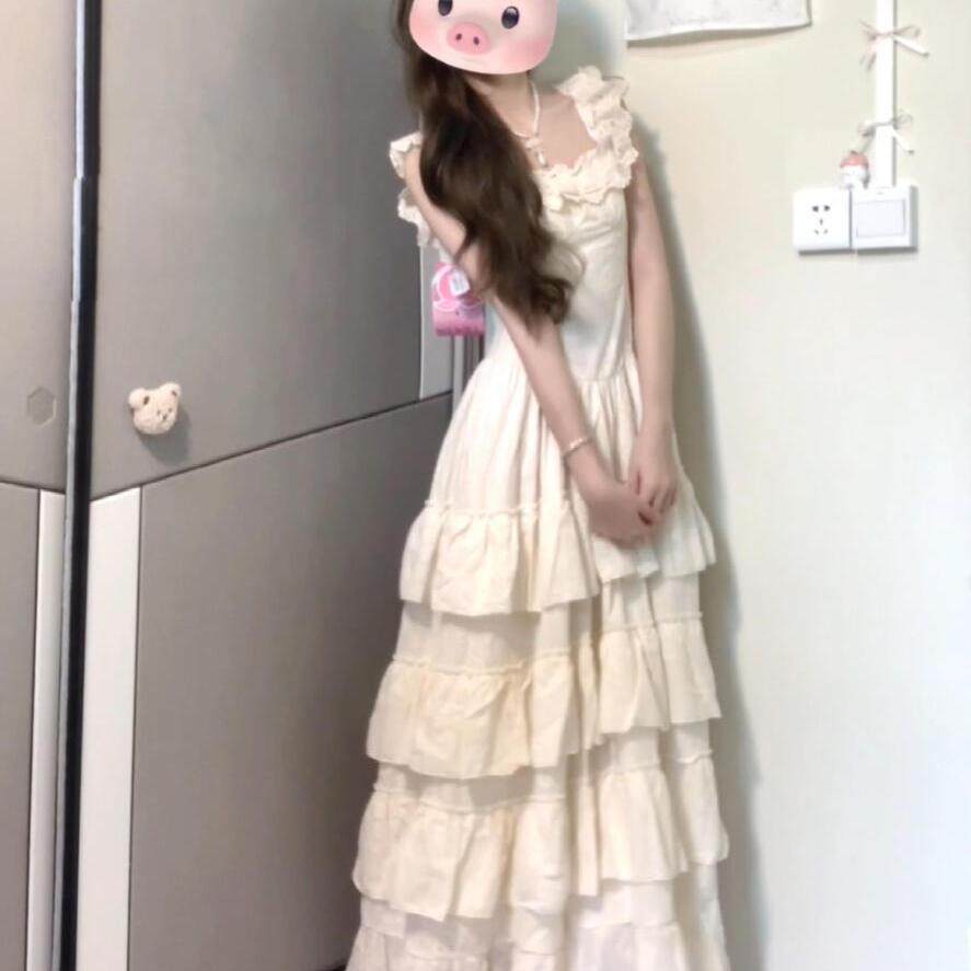 夏季甜美吊带蛋糕连衣裙收腰