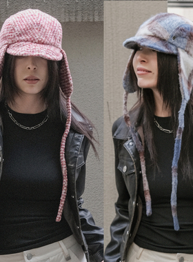 JOJOKUR 复古羊毛呢格纹魅力雷锋帽情侣保暖红白护耳帽毛绒飞机帽