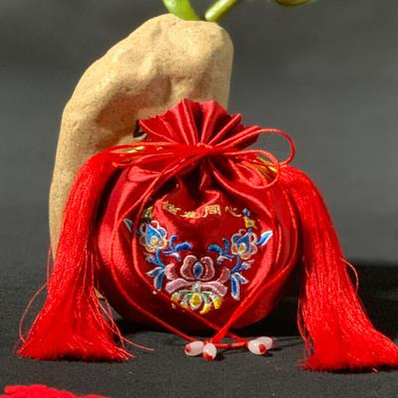 中式婚礼刺绣结发袋香包荷包v定情信物挂件婚庆用定制香囊结婚礼