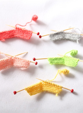 Dollhouse1:12娃娃屋微缩模型织毛衣场景装饰娃屋创意diy毛线摆件