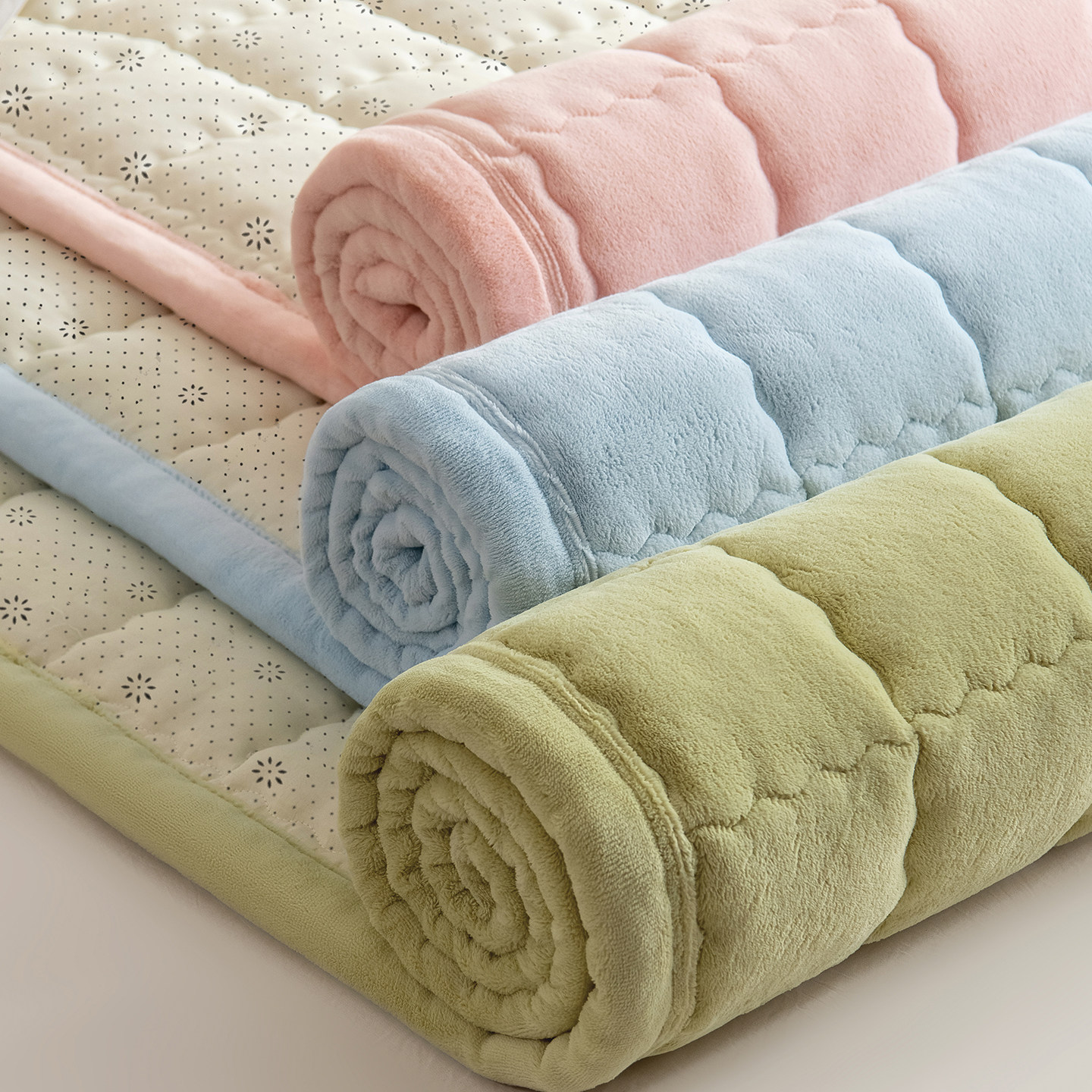 a类加厚牛奶绒床褥垫冬保暖垫被