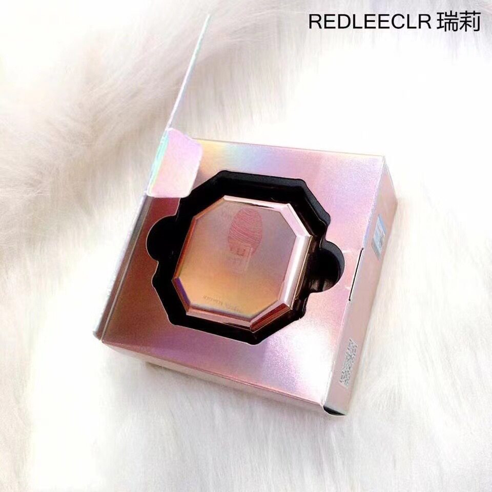 瑞莉四宫格散粉幻彩蚕丝控油轻薄透亮遮瑕定妆自然持久不易脱学生