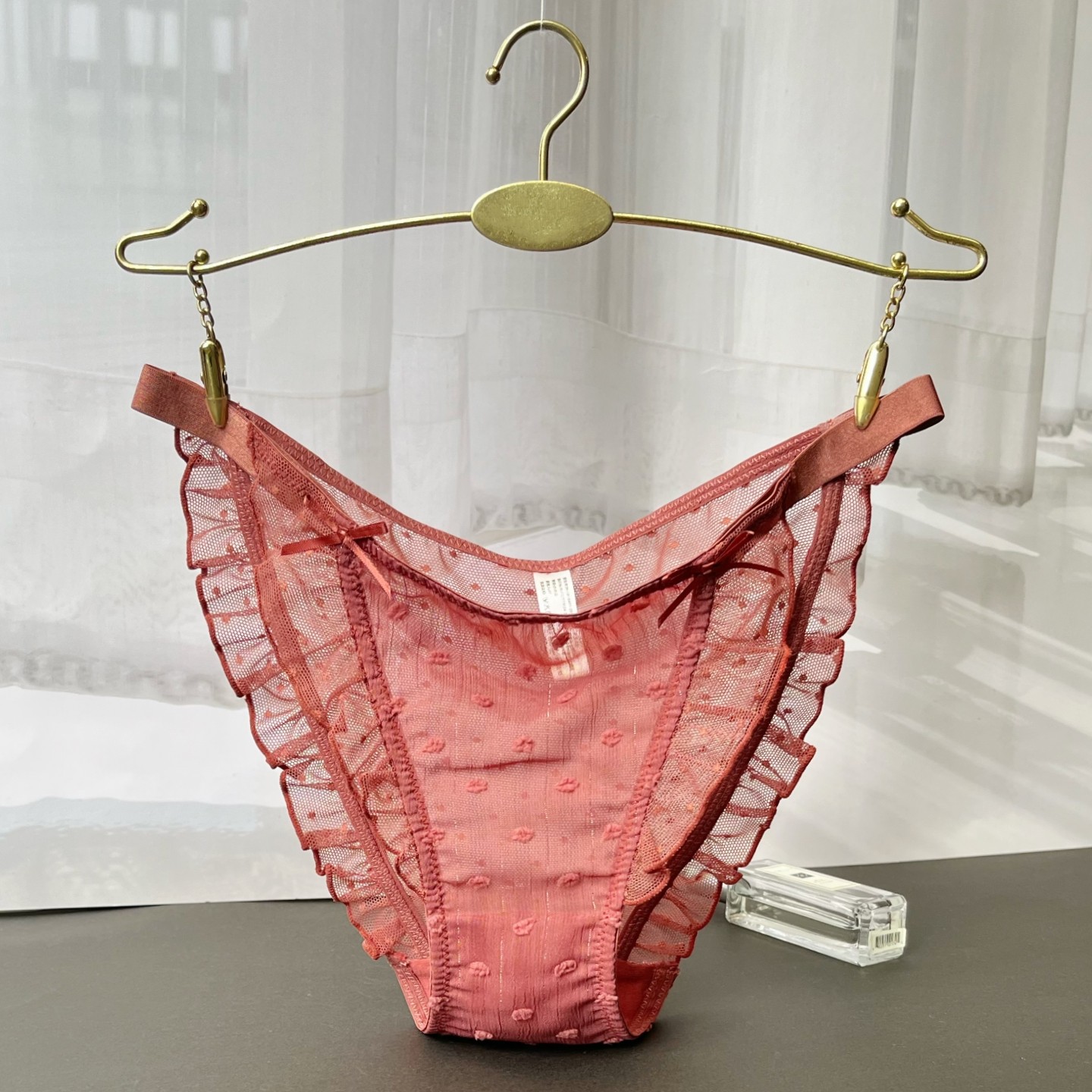 超仙性感蕾丝木耳边镂空腰带点点网纱蝴蝶结棉内裆高开叉三角内裤,女士内衣/男士内衣/家居服,女三角裤,淘宝优惠券,粉丝福利购,淘宝优惠卷