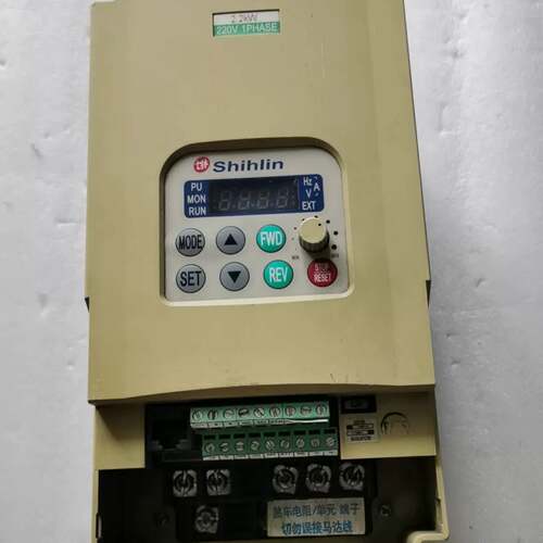 可维修2.2kw220v，SS-021-2.2K，士林变频器单相