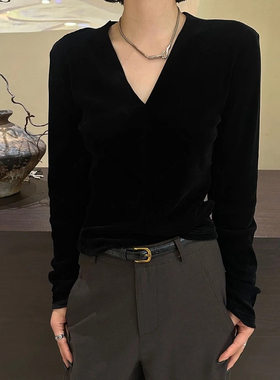 大码女装黑色v领丝绒正肩长袖t恤秋季新款胖mm显瘦内搭打底衫上衣