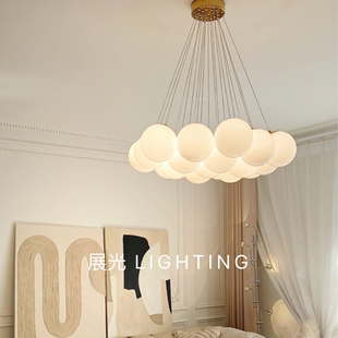 星球灯泡泡球吊灯云朵月球客厅主灯魔豆玻璃法式 卧室灯具 奶油风格