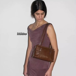 现65折 Paloma Wool单肩斜挎包油蜡牛皮小方包托特单肩信封腋下包