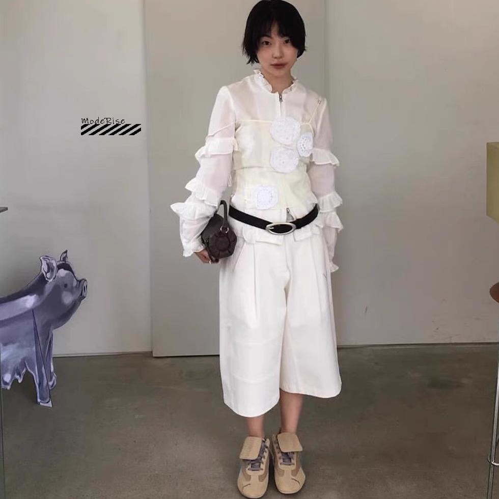 白色荷叶边拉链长袖衬衫