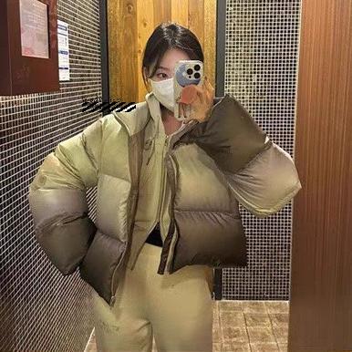 宽松渐变色双面穿羽绒服短款外套