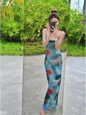 辣妹网纱油画渐变复古吊带连衣裙