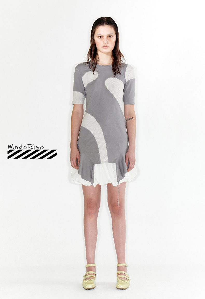 拼色褶边显瘦圆领短袖连衣裙