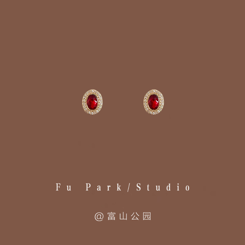 「朱砂痣」简约小巧mini酒红色耳钉925纯银小众设计感气质耳环,饰品/流行首饰/时尚饰品新,耳钉,淘宝优惠券,粉丝福利购,淘宝优惠卷