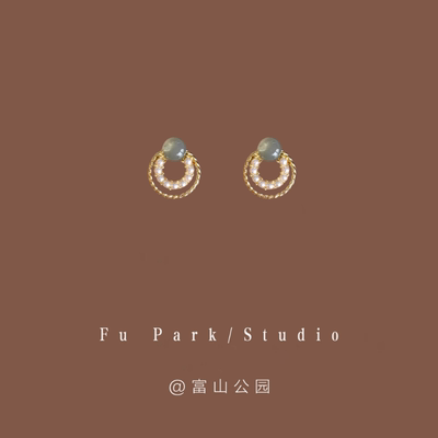 「薄荷奶绿」mini耳钉子！