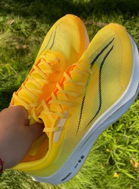 飞电4c软底缓震运动跑步鞋男竞速透气回弹马拉松专业轻防滑跑鞋