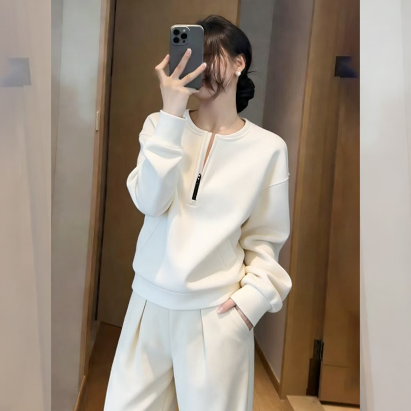 中性酷感~潮流高级感白色卫衣女2026超火减龄休闲半拉链圆领上衣,女装/女士精品,大码内搭,淘宝优惠券,粉丝福利购,淘宝优惠卷