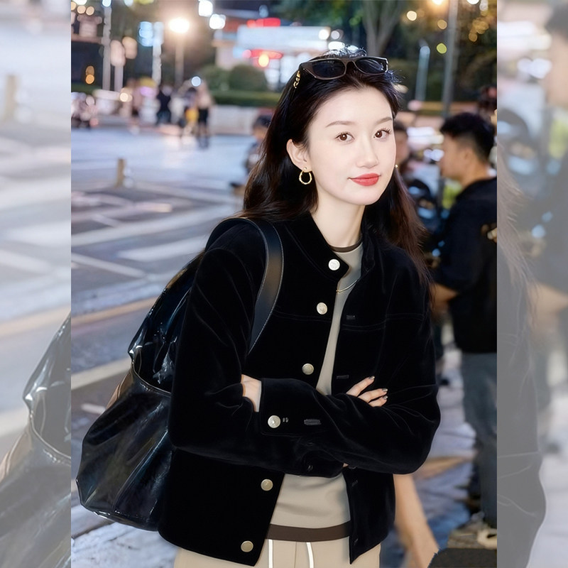 黑色云朵~简约百搭单排扣短款绒感外套女秋季设计感气质保暖上衣,女装/女士精品,常规大码外套,淘宝优惠券,粉丝福利购,淘宝优惠卷