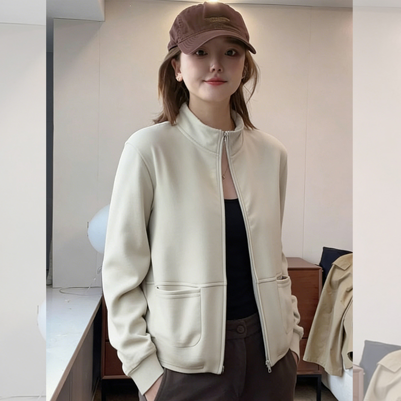 秋冬季米白色保暖加厚立领卫衣女