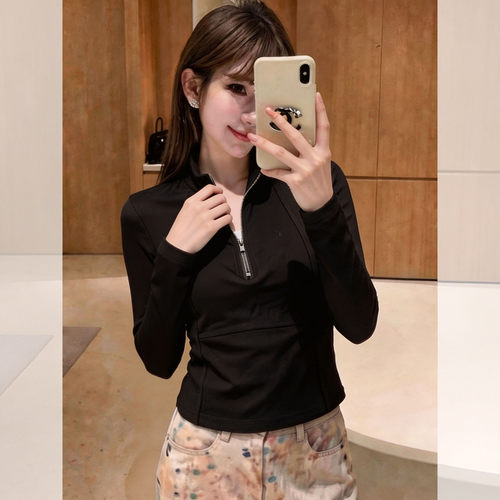 黑色修身短款拉链上衣秋季大码女