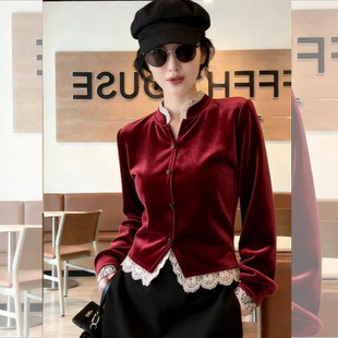 曼城旧事~新中式国风红色丝绒衬衣女2026年新款蕾丝拼接修身上衣