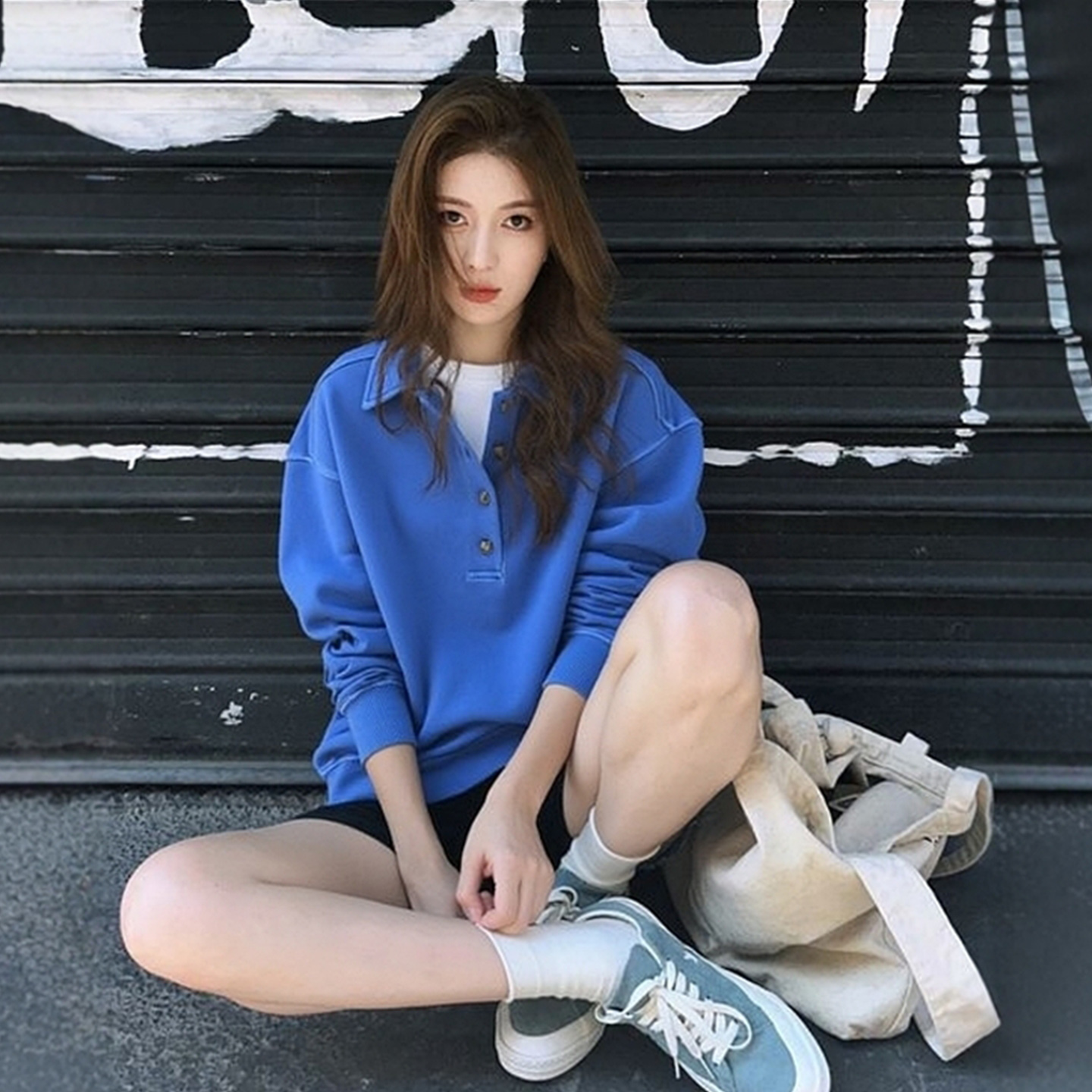 巴胺粉色polo衫长袖卫衣女