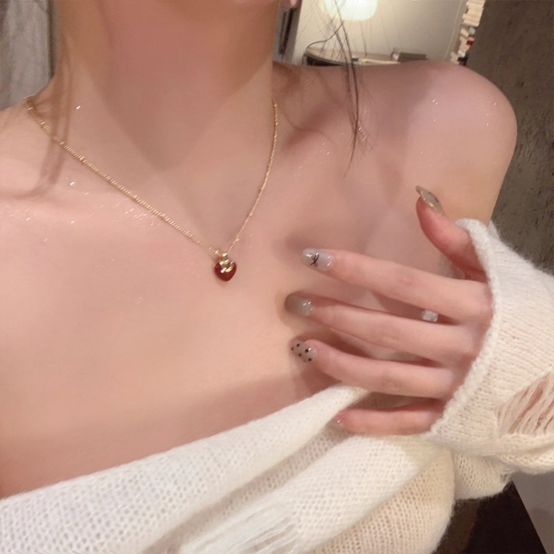安可拉红滴釉爱心项链女复古小众高级感毛衣链精致百搭choker颈链