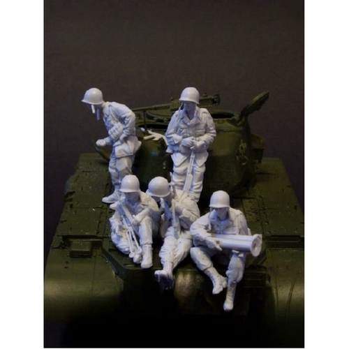 源模居GK1/35树脂模型美军M26潘兴坦克手(5人无坦克)手办白模593R