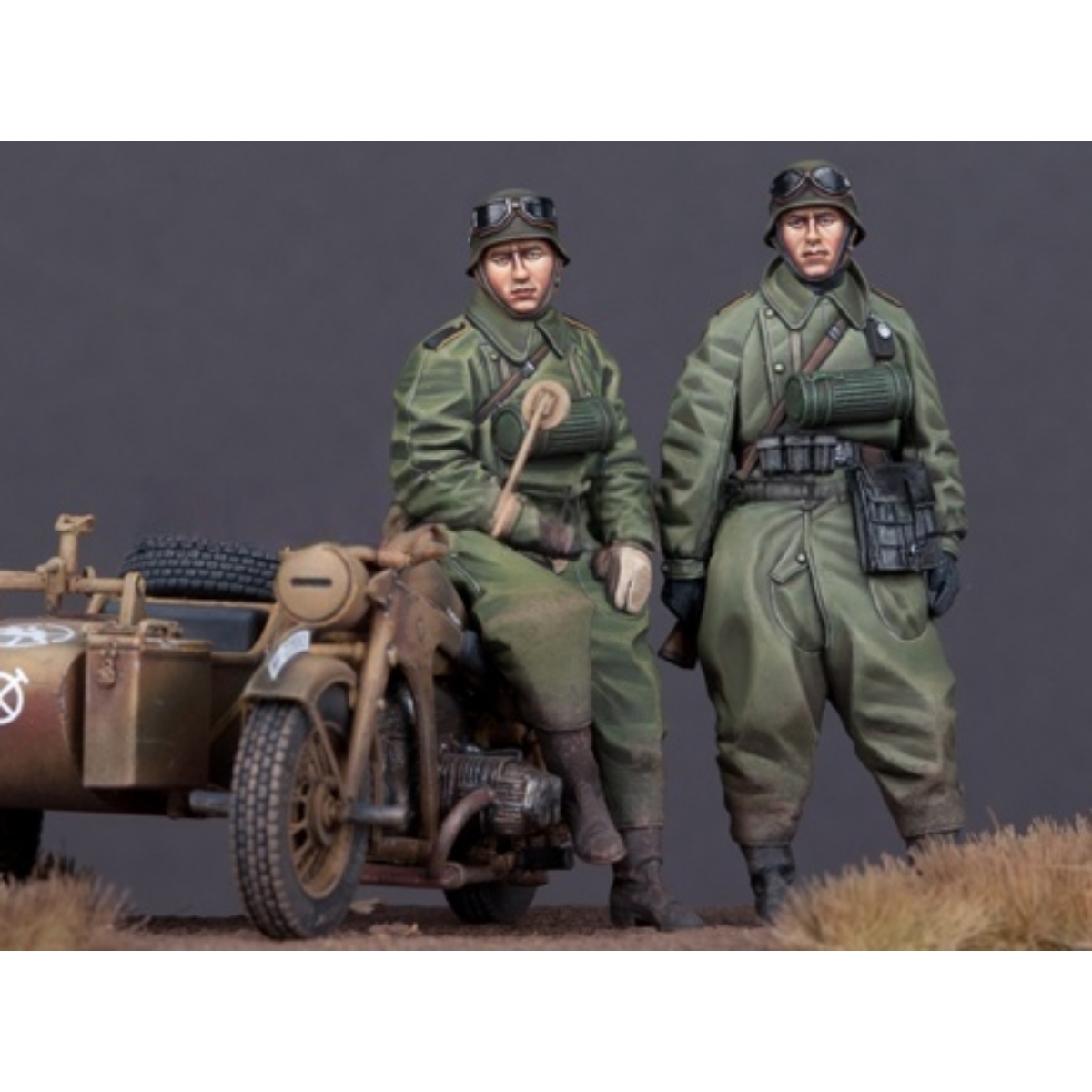 源模居GK 1/35树脂模型 德国摩托车手 手办白模 1541R