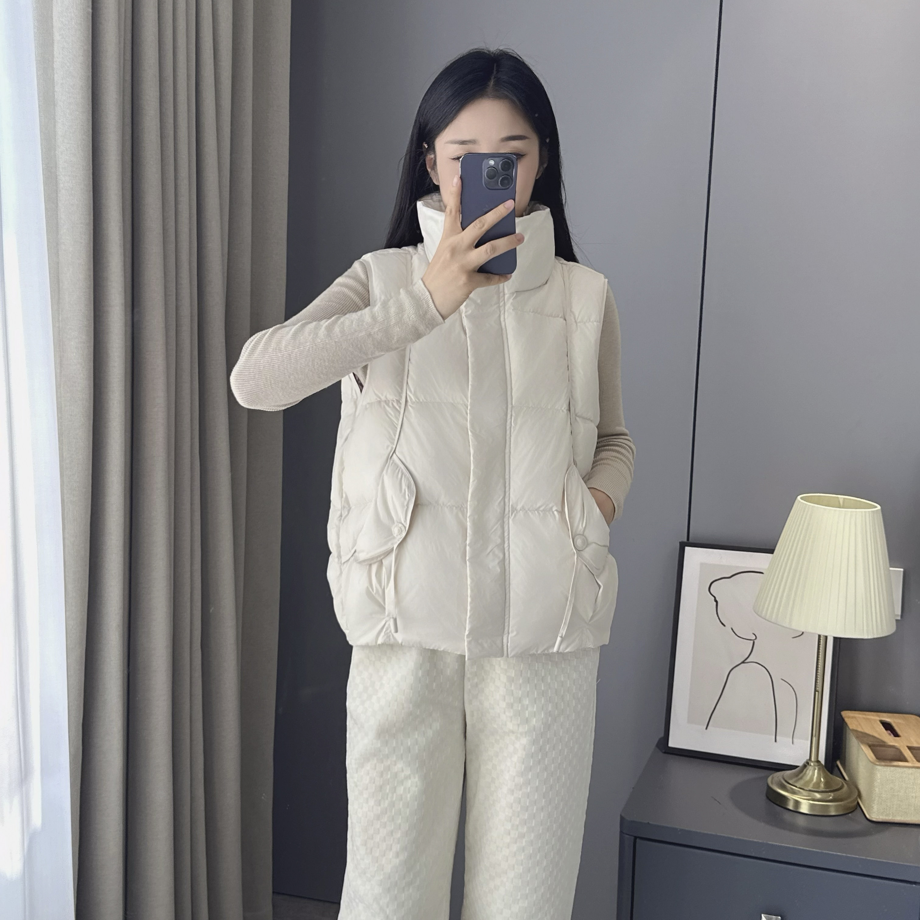 2025冬季新款短款白鸭绒羽绒服女韩版宽松小个子立领马甲背心外套